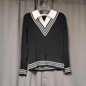 Bellini Black and White V-Neck Sweater